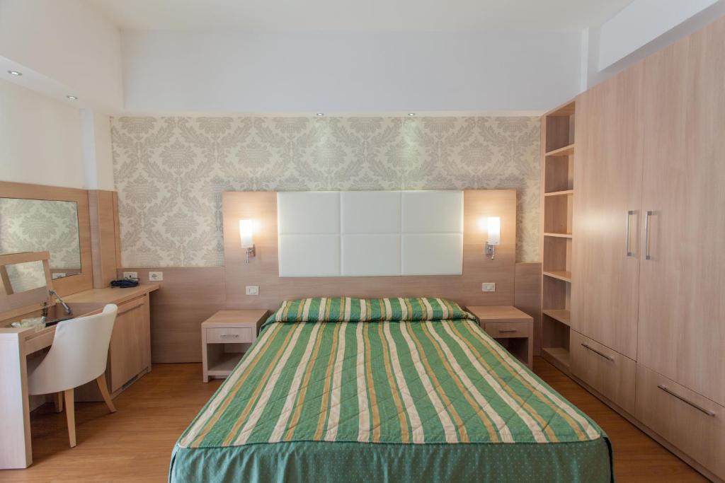 Michelangelo Cesenatico Hotel Room photo